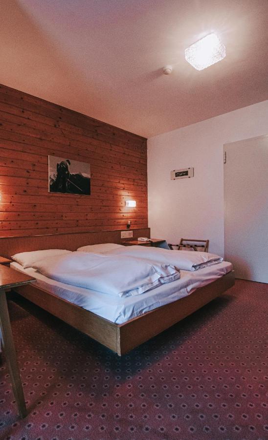 Planac Hotel